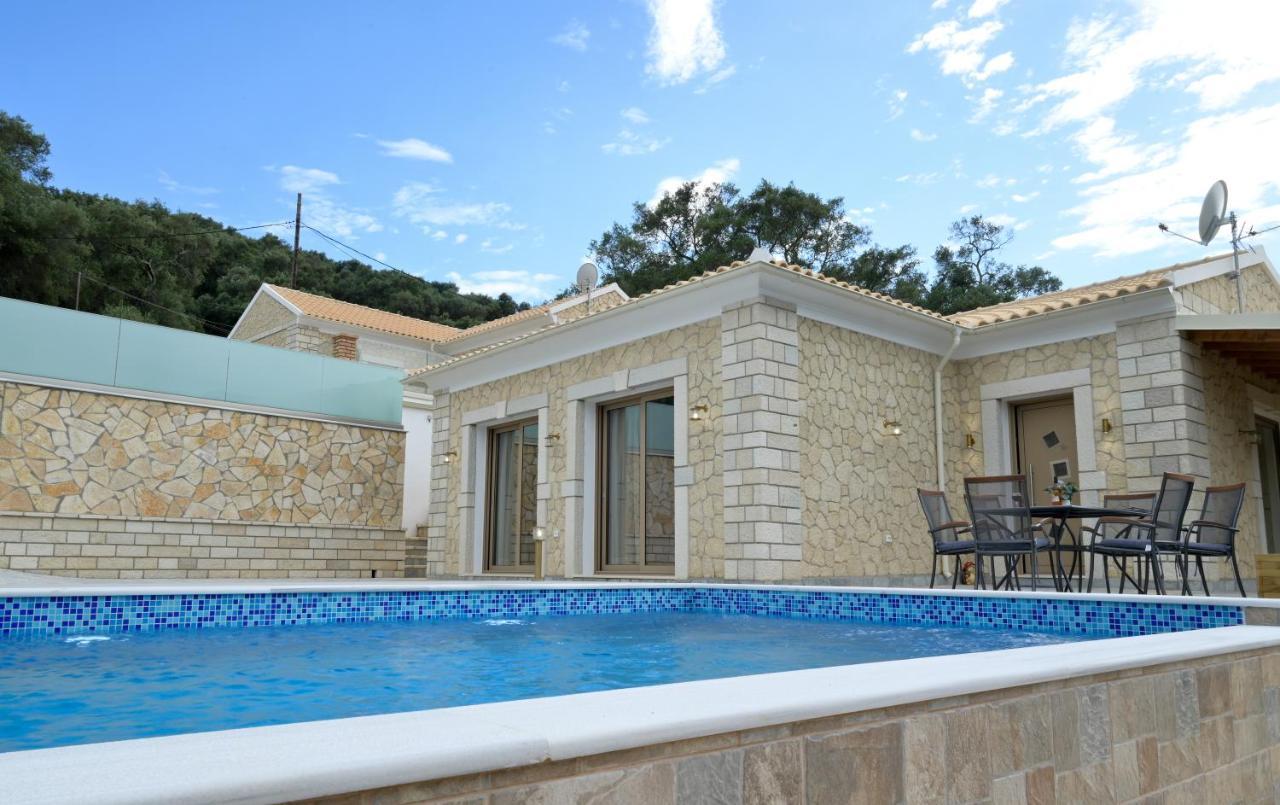 Villa Michalis リアパデス エクステリア 写真